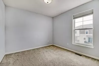 2214 Gateway Curve, North Saint Paul, MN 55109 - Photo 19