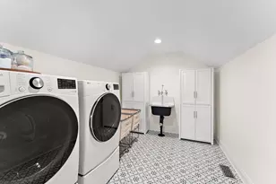 2741 Crescent Ridge Rd, Minnetonka, MN 55305 - Photo 23