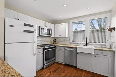 8040 Sunkist Boulevard, Brooklyn Park, MN 55444 - Photo 15