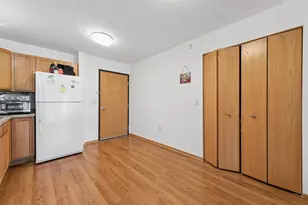 1590 Parkwood Dr, Woodbury, MN 55125 - Photo 5