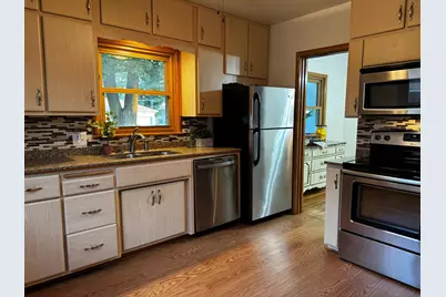 2663 16th Avenue E, North Saint Paul, MN 55109 - Photo 5
