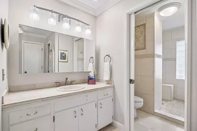 1566 Sumter Avenue N, Golden Valley, MN 55427 - Photo 21