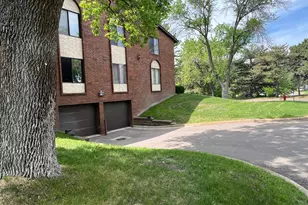 7300 York Ave S, Edina, MN 55435 - Photo 27
