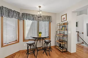 16415 Ellerdale Ln, Eden Prairie, MN 55346 - Photo 7
