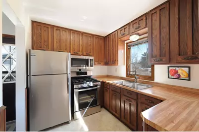 2665 Maryland Avenue E, Maplewood, MN 55119 - Photo 9