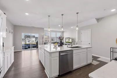 11335 Brookview Road, Woodbury, MN 55129 - Photo 11