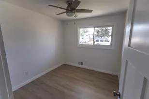 303 Haskell St E, West Saint Paul, MN 55118 - Photo 7