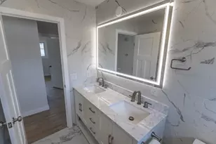 303 Haskell St E, West Saint Paul, MN 55118 - Photo 5