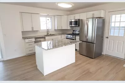 303 Haskell Street E, West Saint Paul, MN 55118 - Photo 17