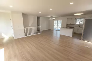 303 Haskell St E, West Saint Paul, MN 55118 - Photo 15