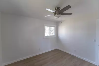 303 Haskell Street E, West Saint Paul, MN 55118 - Photo 13