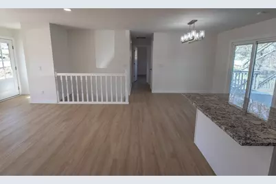 303 Haskell Street E, West Saint Paul, MN 55118 - Photo 21