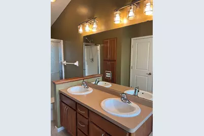 10111 Welcome Avenue N, Brooklyn Park, MN 55443 - Photo 27