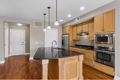 1060 Grand Avenue #202, Saint Paul, MN 55105 - Photo 13