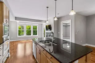 1060 Grand Ave, Saint Paul, MN 55105 - Photo 15