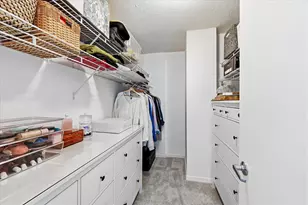 401 1st Street S, Minneapolis, MN 55401 - Photo 17