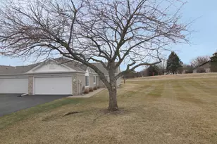 7521 Ojibway Park Rd, Woodbury, MN 55125 - Photo 5