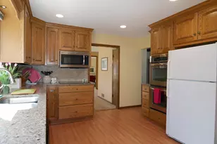 6000 Timberglade Cir, Bloomington, MN 55438 - Photo 3