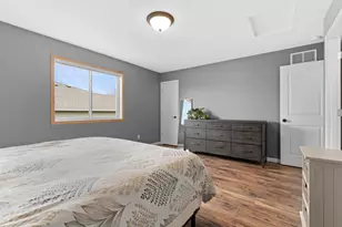 5421 Florence Dr NW, Rochester, MN 55901 - Photo 11