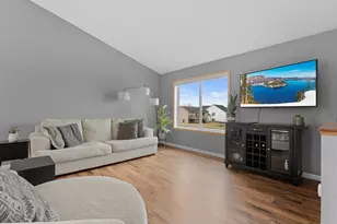 5421 Florence Dr NW, Rochester, MN 55901 - Photo 3