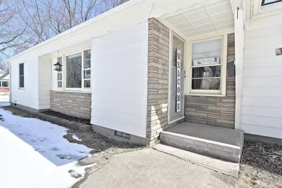 3002 6th Avenue E, Hibbing, MN 55746 - Photo 3