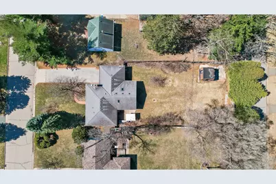 635 Shryer Avenue W, Roseville, MN 55113 - Photo 49