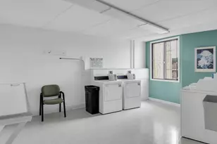 10401 Cedar Lake Rd, Hopkins, MN 55305 - Photo 17