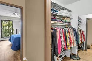 10401 Cedar Lake Rd, Hopkins, MN 55305 - Photo 15