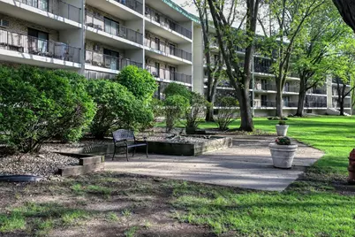 10401 Cedar Lake Road #405, Hopkins, MN 55305 - Photo 5