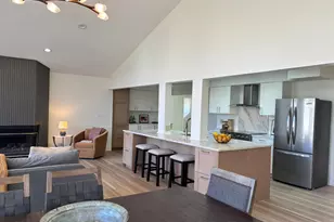 2841 W 91st St, Bloomington, MN 55431 - Photo 7