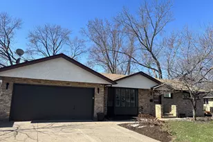 2841 W 91st St, Bloomington, MN 55431 - Photo 3