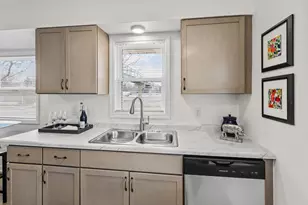 5736 40th Ave S, Minneapolis, MN 55417 - Photo 7