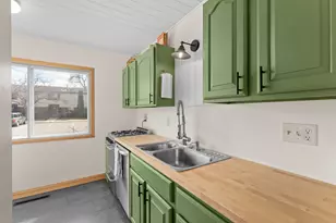 3945 18th Ave NW, Rochester, MN 55901 - Photo 11