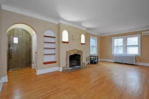 1901 Hyacinth Ave E, Saint Paul, MN 55119 - Photo 7