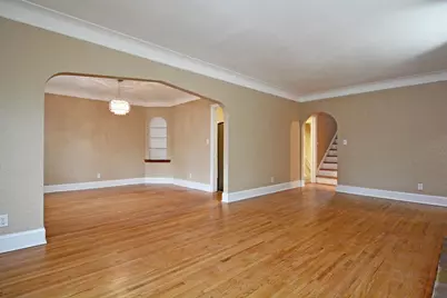 1901 Hyacinth Avenue E, Saint Paul, MN 55119 - Photo 5