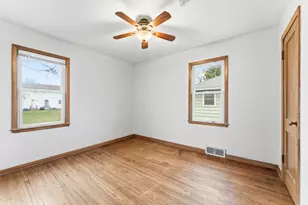 710 S 3rd Ave, Albert Lea, MN 56007 - Photo 17