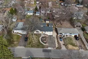 657 Granada Ave N, Oakdale, MN 55128 - Photo 37