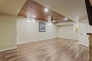 657 Granada Ave N, Oakdale, MN 55128 - Photo 27