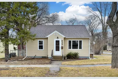 822 1st Street S, Moorhead, MN 56560 - Photo 1