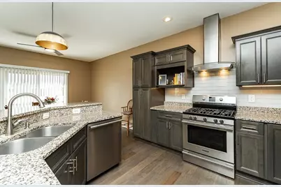 1151 Golfers Court SE, Rochester, MN 55904 - Photo 11