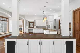 9 Hillary Farm Ln, Gem Lake, MN 55110 - Photo 19