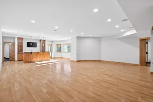 9 Hillary Farm Ln, Gem Lake, MN 55110 - Photo 57