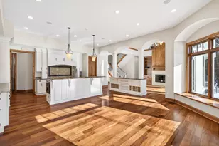 9 Hillary Farm Ln, Gem Lake, MN 55110 - Photo 17