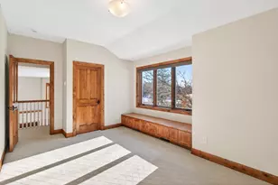 9 Hillary Farm Ln, Gem Lake, MN 55110 - Photo 47