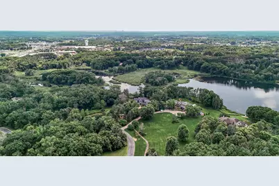 9 Hillary Farm Lane, Gem Lake, MN 55110 - Photo 9