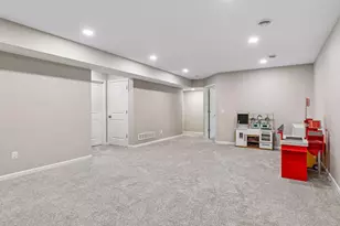 5395 Sundial Ln, Woodbury, MN 55129 - Photo 25