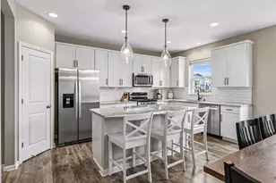 5395 Sundial Ln, Woodbury, MN 55129 - Photo 7