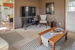 672 S Anna Ave, Lake Crystal, MN 56055 - Photo 17