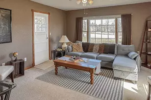 672 S Anna Ave, Lake Crystal, MN 56055 - Photo 15