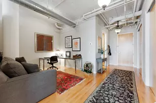 290 Market St, Minneapolis, MN 55405 - Photo 21